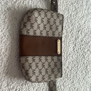 michael kors fanny pack/ satchel bag